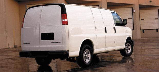 Fotky: Chevrolet Express Cargo Van G2500 (foto, obrazky)