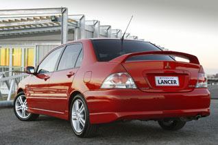 Fotky: Mitsubishi Lancer 2.0 Sport (foto, obrazky)