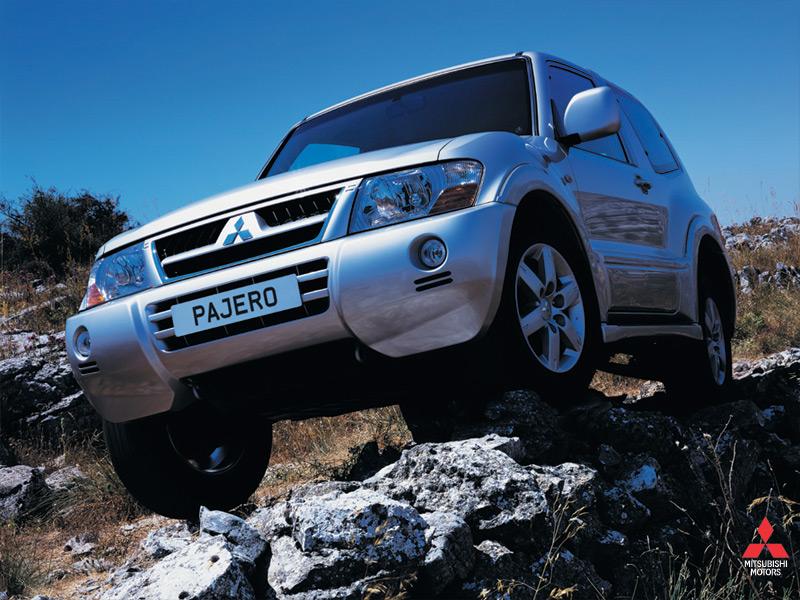 Fotky: Mitsubishi Pajero Pinin 1.8 Comfort (foto, obrazky)