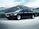 :  > BMW 750i (Car: BMW 750i)