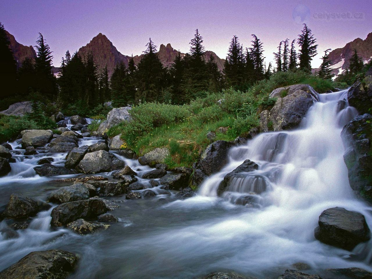 Foto: Ediza Creek Falls, Ansel Adams Wilderness, California