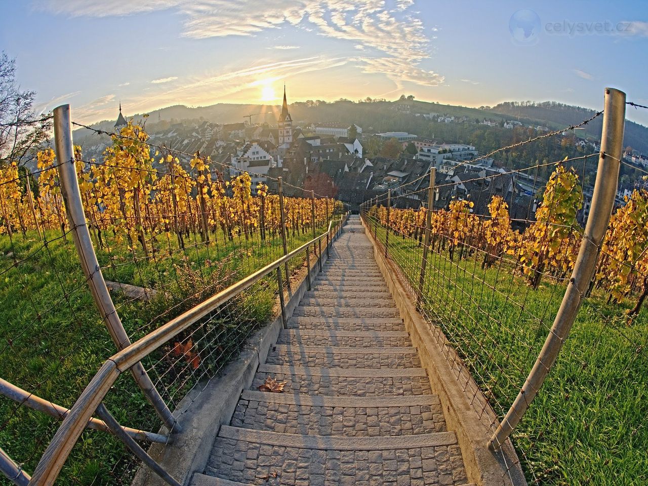 Foto: Vineyard At Sunset, Munot Castle, Schaffhausen, Switzerland